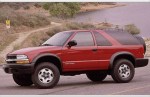 2000_chevrolet_blazer_2dr-suv_ls_s_oem_1_500