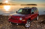 jeep-patriot_2014_800x600_wallpaper_01